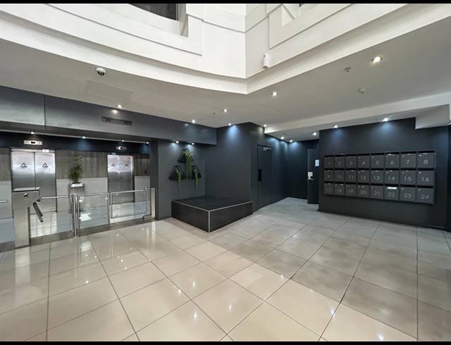 85M² BUILDING TO LET IN CAPE TOWN CITY CENTRE